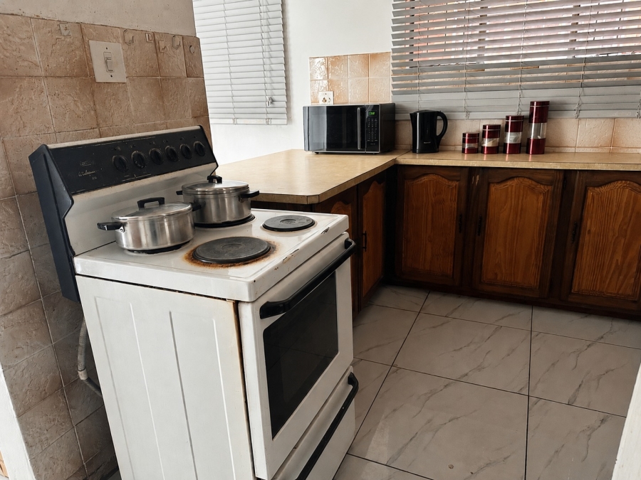 2 Bedroom Property for Sale in Rustenburg Central North West